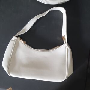 Elegant White Shoulder Bag